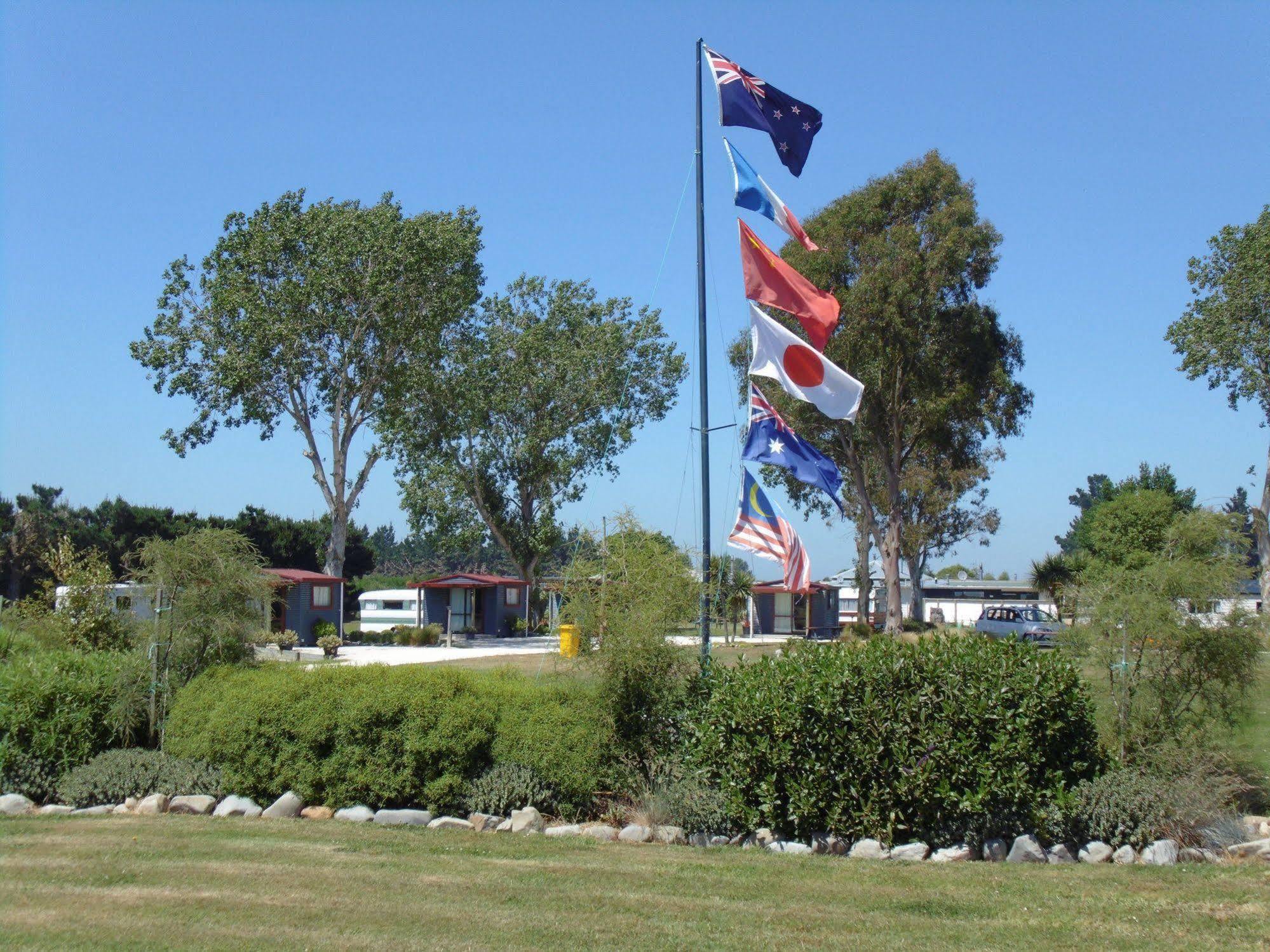 Glenavys Waitaki River Motor Camp Zewnętrze zdjęcie